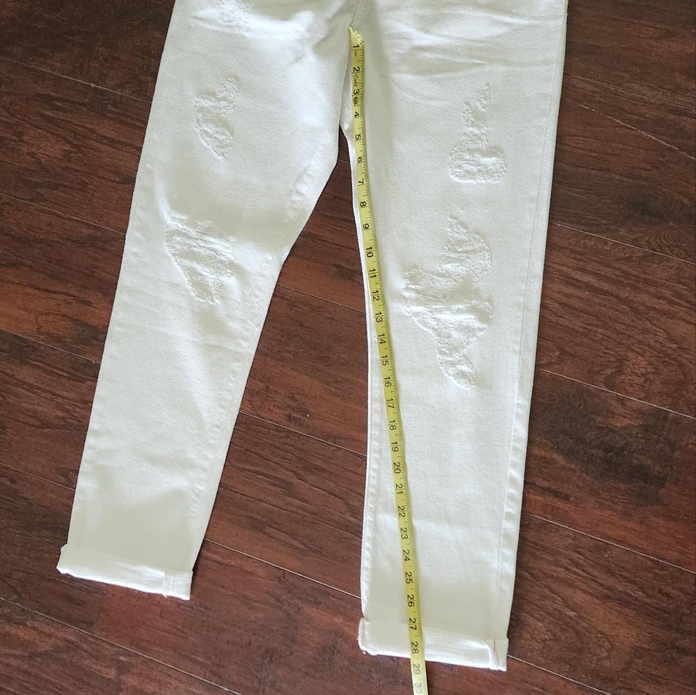 Madewell Rivet & Thread Distressed High Rise Boyjean In White 💗 - Picture 9 of 11